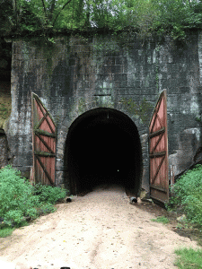 Tunnel